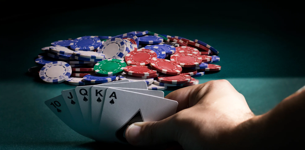Texas Holdem Poker: Basic Principles and Concepts